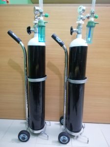 Portable China Oxygen Cylinder.